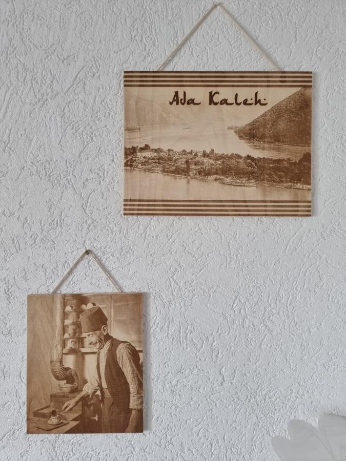 Apartment Ada Kaleh Orsova Bagian luar foto