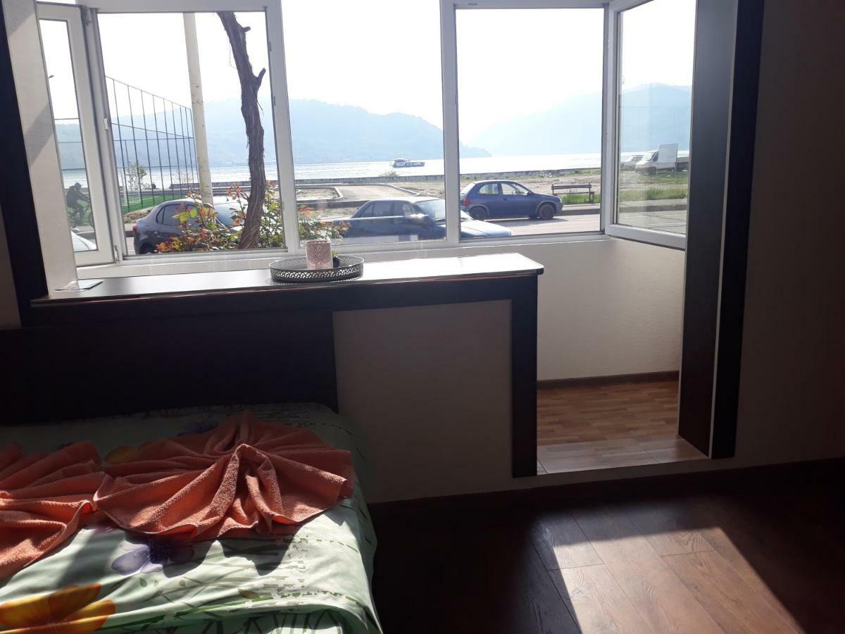Apartment Ada Kaleh Orsova Bagian luar foto